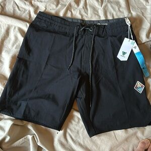 Vissla board shorts New